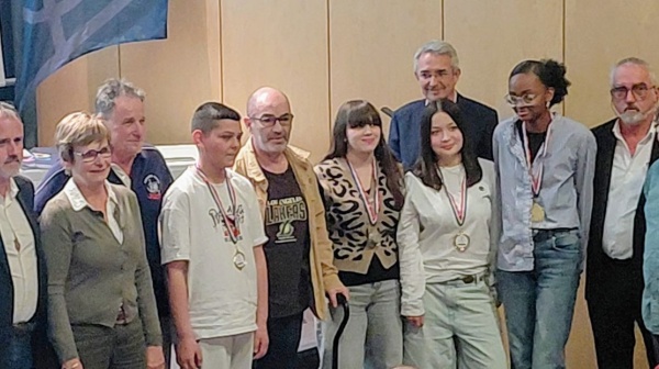 Remise de distinctions exceptionnelles lors de l’AG du CDOS de l’Aube - 09/04/2026